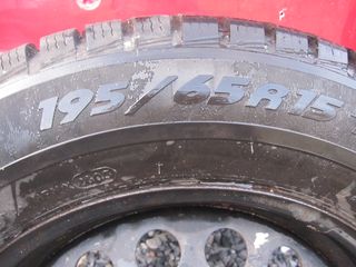 ΧΙΟΝΟΛΑΣΤΙΧΑ VW GOLF 195-65-15 MAZI ME ZANTEΣ-thumb-2