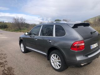 Porsche Cayenne 2010 CAYENNE DIESEL-thumb-5
