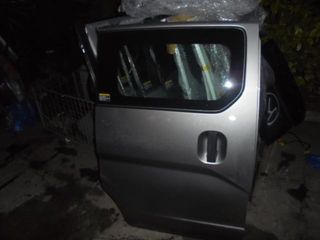 Πόρτα Δεξιά Συρόμενη Με Τζάμι για NISSAN NV200-EVALIA (2010 -) | Kiparissis - The King Of Parts