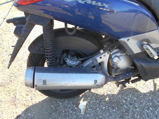 YAMAHA X-MAX 250-thumb-8