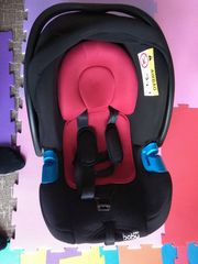 Πωλούνται 2 καθισματάκια αυτοκινήτου για μωρά έως 13 κιλά