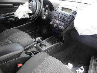 KIA CEED 2007-2011-thumb-8