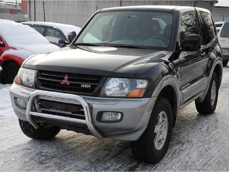 Mitsubishi Pajero bull bar