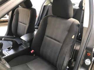 Mazda 3 2009-thumb-9