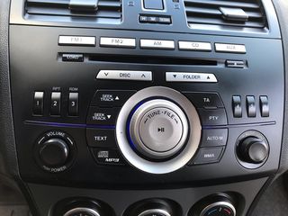 Mazda 3 2009-thumb-12