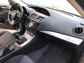 Mazda 3 2009-thumb-7
