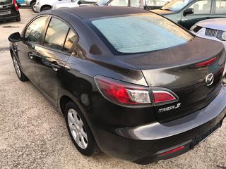 Mazda 3 2009-thumb-6