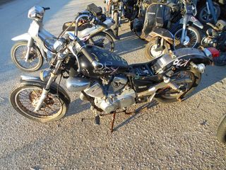 YAMAHA XV 400 VIRAGO-thumb-5