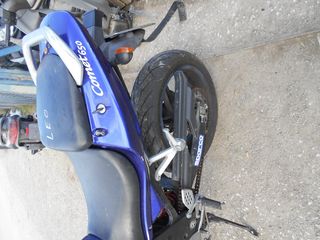Hyosung GT 650 Comet-thumb-9