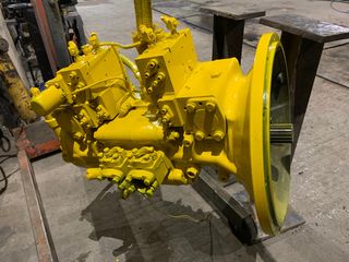 Εκσκαφέας Με Ερπύστριες Komatsu 2000 komatsu pc 240lc-thumb-3