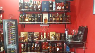 Συλλογή ουίσκι JOHNNIE WALKER-thumb-3