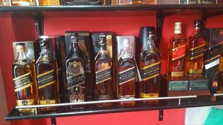 Συλλογή ουίσκι JOHNNIE WALKER-thumb-6