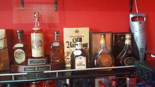 Συλλογή ουίσκι JOHNNIE WALKER-thumb-11