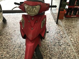 Suzuki address 125-thumb-2