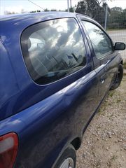Toyota Yaris 2003 '03-thumb-2