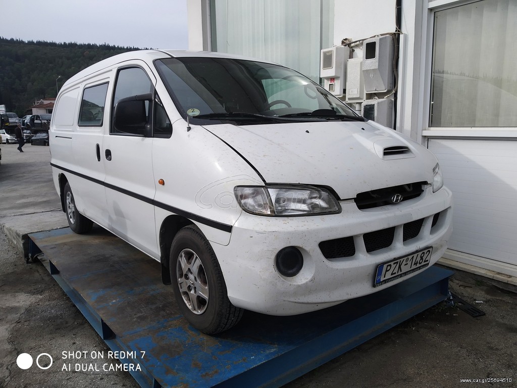 HYUNDAI H1 2005