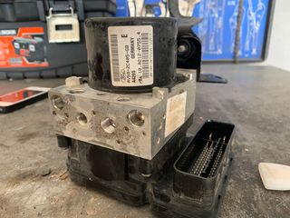 ΜΟΝΑΔΑ ABS FORD FIESTA 2008-2016-thumb-1