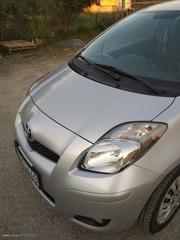 Toyota Yaris 2011