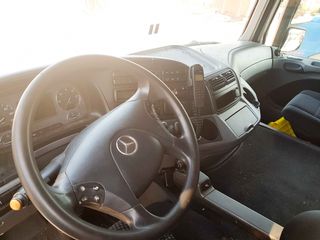 Σασί Mercedes-Benz 2009  18.46-thumb-5