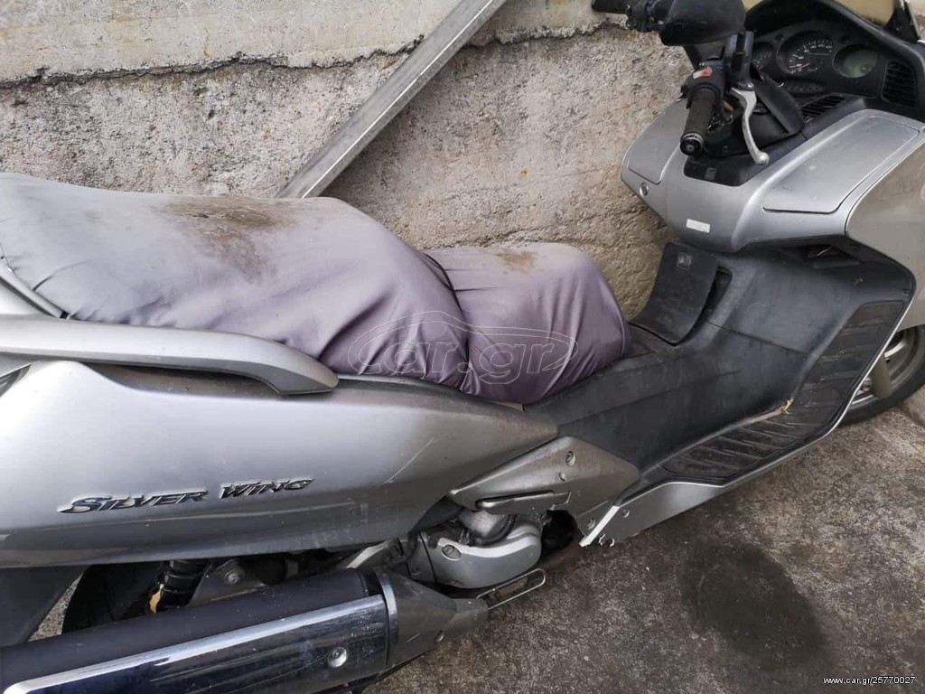 HONDA SILVER WING 600