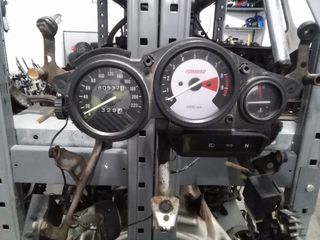 YAMAHA TDM 850