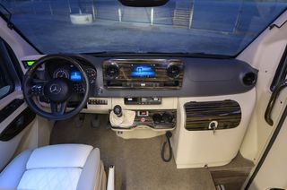 Mercedes-Benz 2026 SPRINTER 519 LIMOUSINE EDITION ME GSR II-thumb-6