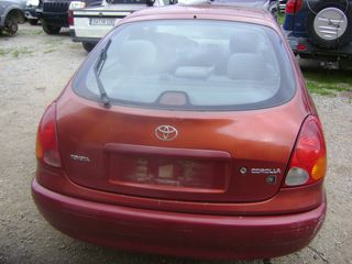 ΦΑΝΑΡΙ ΠΙΣΩ ΔΕΞΙ TOYOTA COROLLA HATCHBACK 5πορτο 1997 - 2002mod.