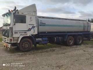 Volvo 1982 F12-thumb-4