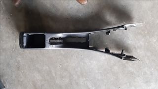 ΚΟΝΣΟΛΑ ΧΕΙΡΟΦΡΕΝΟΥ CITROEN XSARA 00-