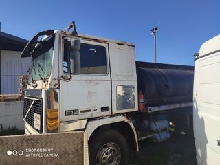 Volvo 1983 F12-thumb-2