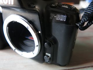 Φωτογραφική μηχανη ΝΙΚΟΝ F601 body