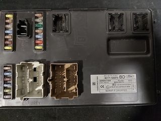 8C1T-14A073-BD Ford Transit Fuse Box Ασφαλειοθήκη