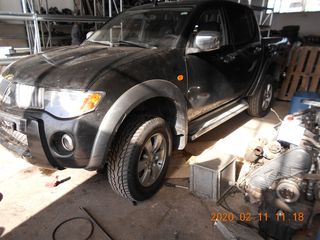 Mitsubishi L200  '06-thumb-2