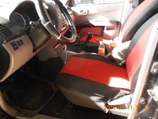 Mitsubishi L200  '06-thumb-10