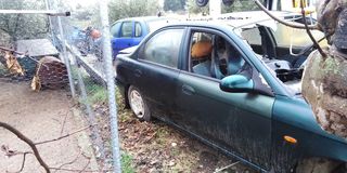 KIA SEPHIA 2 ΜΟΝΟ ΣΕ ΚΟΜΜΑΤΙΑ -thumb-2