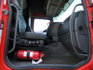Ανατρεπόμενο Για Containers Με Βραχίονες Volvo 2003 FH-500 6X2-thumb-26