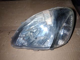 TOYOTA YARIS 03-05 ΕΜΠΡΟΣ ΑΡΙΣΤΕΡΟ ΦΑΝΑΡΙ