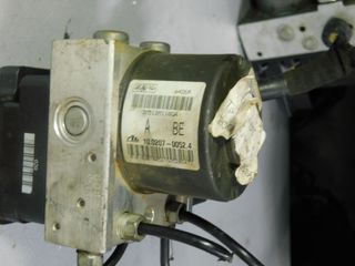 FORD FOCUS - CMAX  04-08 (3M512M110GA)-thumb-3