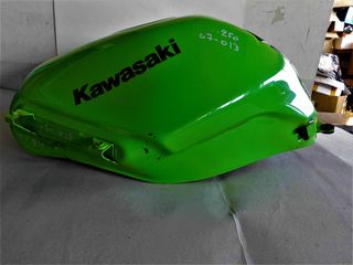 Kawasaki ZX250R Ninja 2007/20012 Ντεπόζιτο βενζίνης Ρεζερβουάρ σε άριστη κατάσταση!!!Σαν καινουριο!!!!-thumb-5