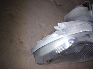 FORD FIESTA 96-99 ΕΜΠΡΟΣ ΑΡΙΣΤΕΡΟ ΦΑΝΑΡΙ-thumb-1