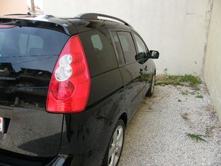 Mazda 5 2008-thumb-3