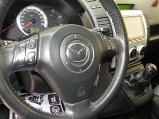 Mazda 5 2008-thumb-9