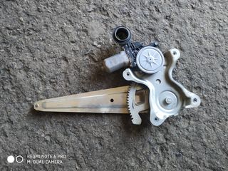 ΓΡΥΛΛΟΣ ΠΑΡΑΘΥΡΟΥ ΠΙΣΩ ΔΕΞΙΣ ΓΙΑ TOYOTA RAV 4 2006-2010