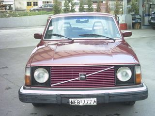 Volvo 244 '77
