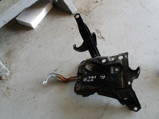 ΒΑΣΕΙ ΜΠΑΤΑΡΙΑΣ YARIS 05-11