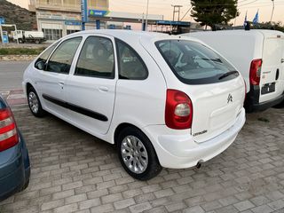 Citroen Xsara Picasso 2001-thumb-1