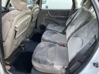 Citroen Xsara Picasso 2001-thumb-4