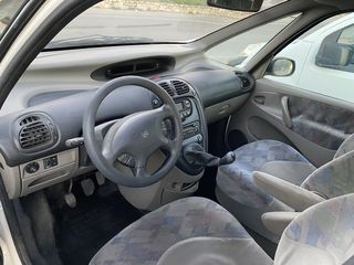 Citroen Xsara Picasso 2001-thumb-5