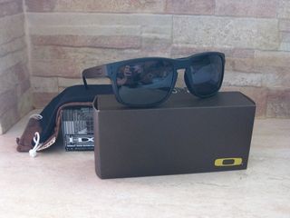 Oakley Holbrook Polarized