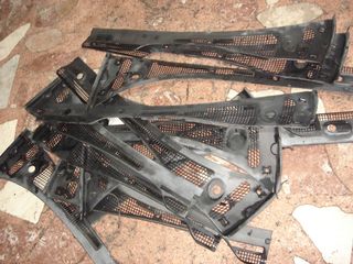 ΠΛΑΣΤΙΚΑ ΚΑΛΥΜΜΑΤΑ ΜΠΑΜΠΡΙΖ ΕΜΠΡΟΣ ΒΜW E34-thumb-1